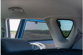 Parasolare Carshades Compatibile KIA Soul II 2013-2019 SUV – set complet (uși spate + geamuri laterale fixe)