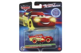 Cars glow racers masinuta metalica fulger mcqueen 1:55