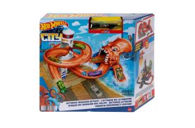 Hot wheels city pista inamicilor far
