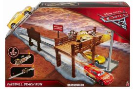 Cars 3 set de joaca cursa pe plaja