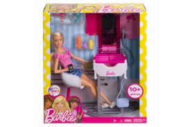 Barbie set salon de infrumusetare cu papusa blonda _ FJB36