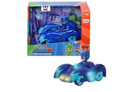 Eroi in pijamale masinuta racer cat car