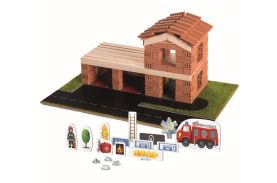 Brick trick statia de pompieri din caramidute ceramice