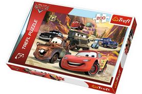 Puzzle trefl 200 calatorie in munti cars