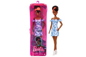 Papusa barbie fashionista bruneta cu rochita albastra