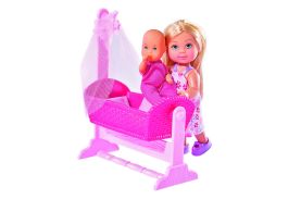 Papusica evi love cu bebelus cu rochita roz inchis