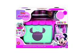 Bucataria de plastilina minnie cu accesorii
