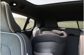 Parasolare Carshades Compatibile VOLVO C40 2021-Prezent SUV – set complet (uși spate + geamuri laterale fixe)