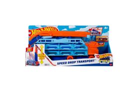 Hot wheels mega transportator masini si pista de lansare