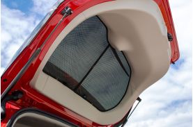 Parasolare Carshades Compatibile NISSAN Leaf II 2017-Prezent Hatchback – set complet (uși spate + geamuri laterale fixe)