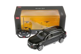 Masina cu telecomanda audi q7 negru scara 1 la 14