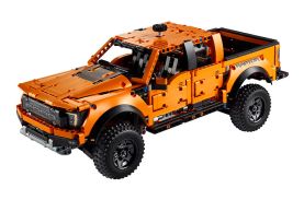 Lego technic ford f 150 raptor 42126