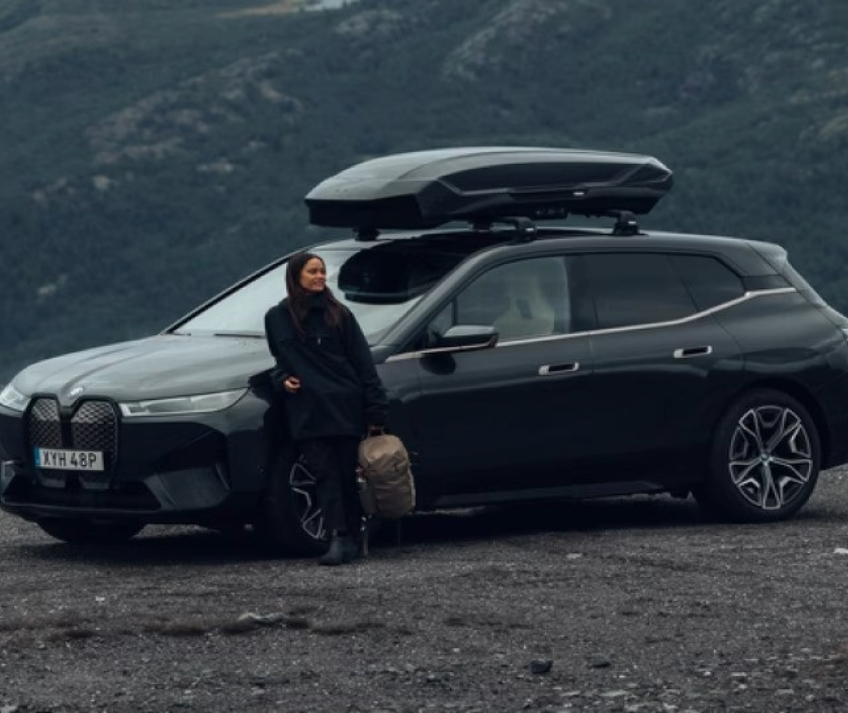 Găsește cea mai potrivită cutie portbagaj de plafon pentru mașina ta