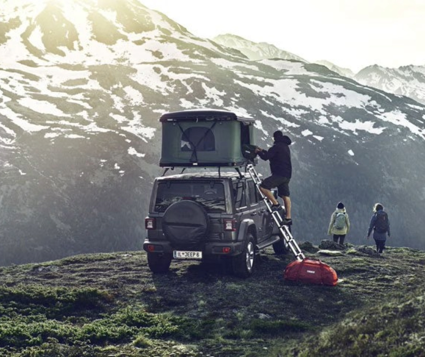 Corturi auto rigide vs. corturi auto din material textil